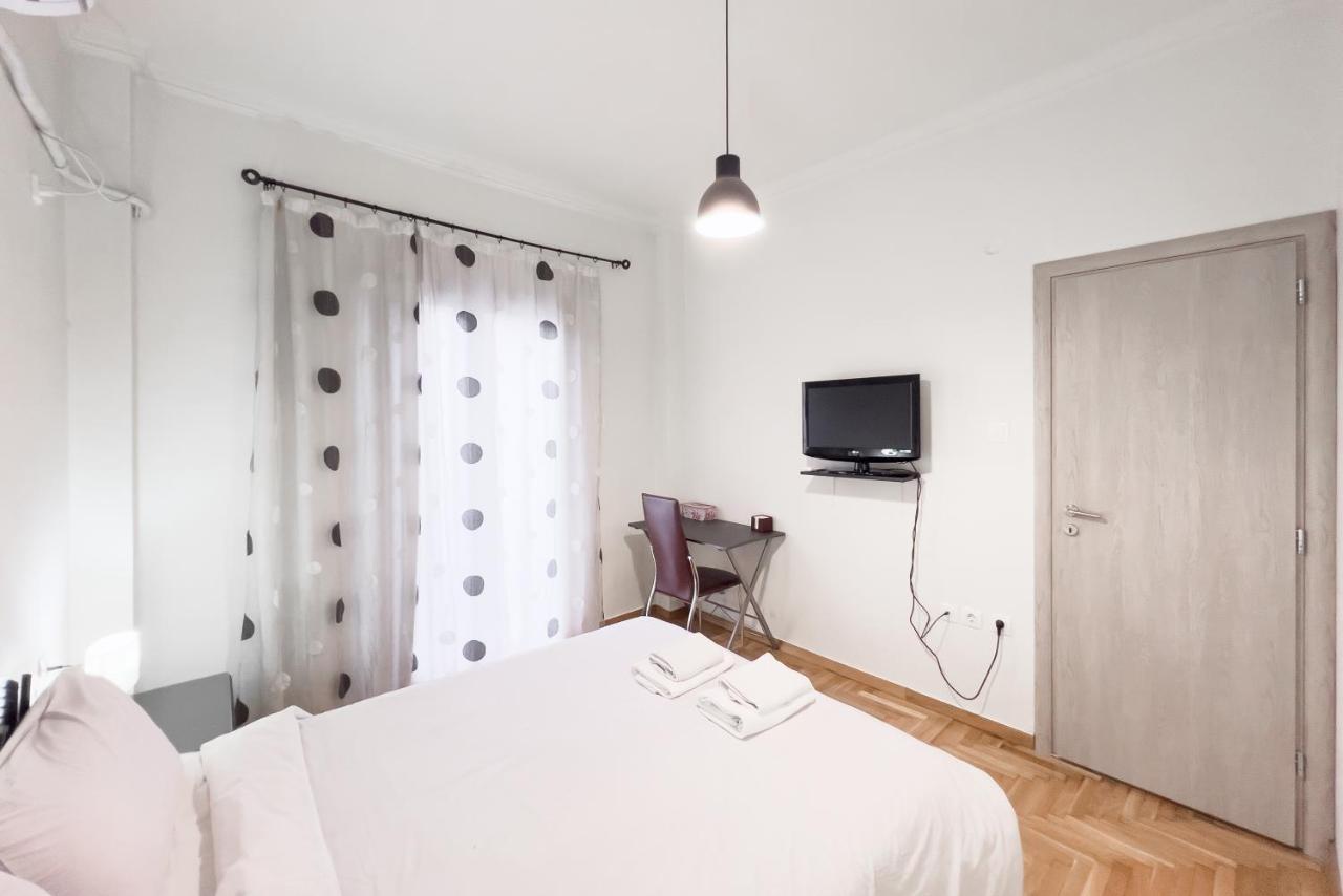 Cozy Cityscape Apartment In Athens Exterior photo